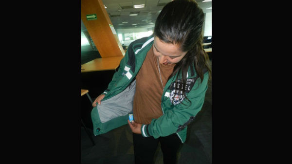 தொட்டா ஷாக் அடிக்கும் 