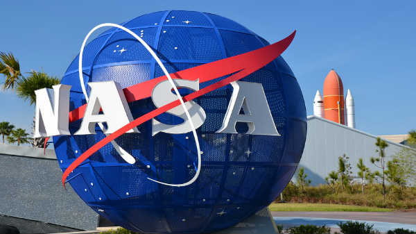 லாப்ட் அப்ராட் ஸ்பேஸ்கிராப்ட்