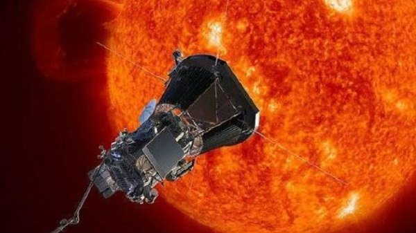 பார்க்கர் சோலார் ஆய்வு விண்கலம் திட்டமிட்டபடி இயங்குகிறது – நாசா தகவல்
