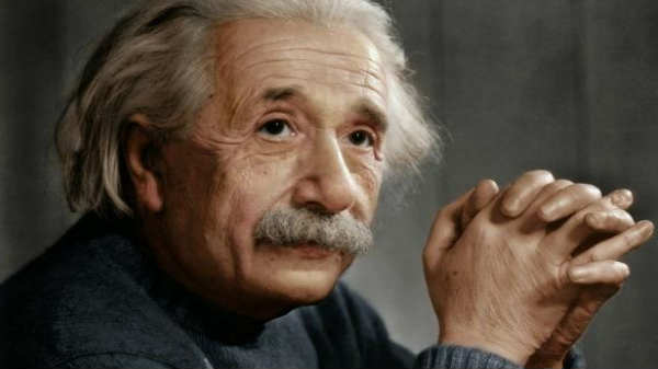 ஐன்ஸ்டீன்