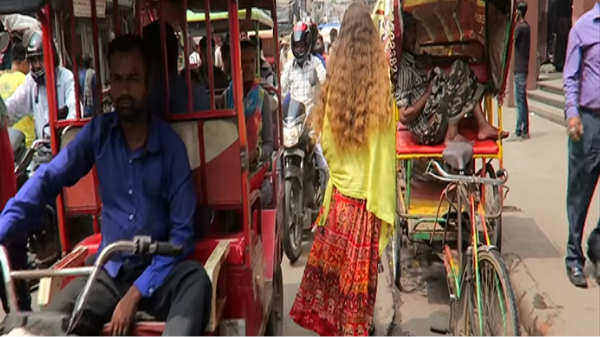 பாலியல் தொந்தரவு குறித்து வீடியோ: