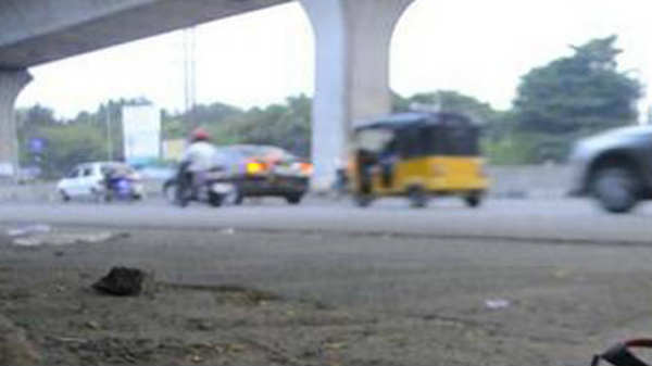 நீதிமன்றத்தில் வழக்கு: 
