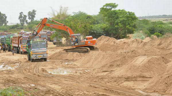 11,000 யூனிட்டுகள் 