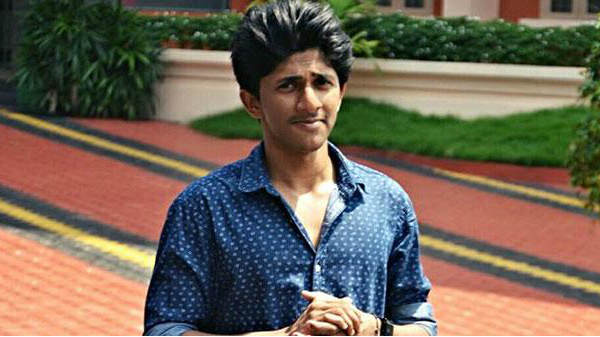 ஆப்பிளை அலற வைத்த ஜோசப்..! யார் இவர்..? என்ன செய்தார்.?