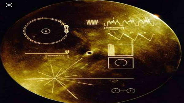 நட்சத்திரன் ஏலியன்கள்: 