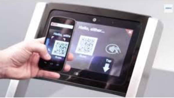  கியூஆர்கோடு மூலம் பணம் எடுக்க:  