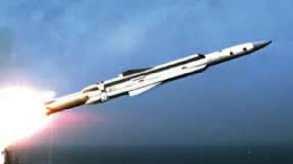 பிரமோஸூக்கு போட்டியாக சீனா ஏவுகணை சோதனை வெற்றி.!  