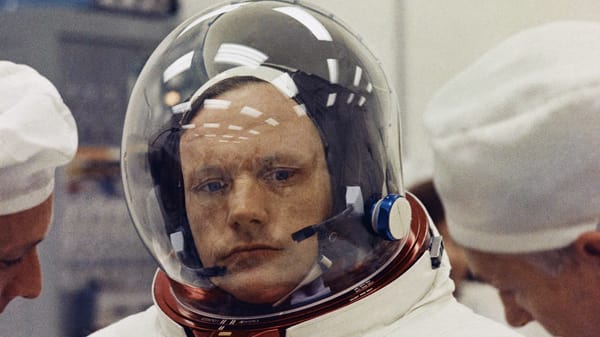 ஆம்ஸ்ட்ராங்