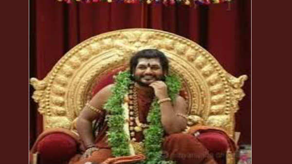 நித்தியானந்தாவின் பட்டை பெயர்கள்: 