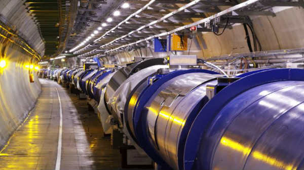 பூமியை அழிக்கப்போவது அது அல்ல இது தான்.!