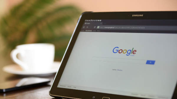 மடங்கக்கூடிய டிஸ்பிளே: சாம்சங் நிறுவனத்தின் பழம்பெரும் கனவு.!