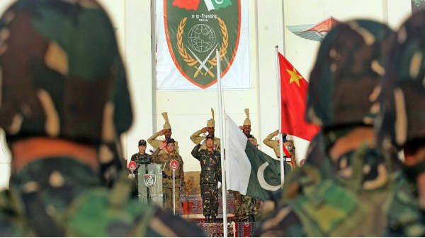 பாகிஸ்தானின் திடீர் விண்வெளி போட்டிக்கு பின்னால் உள்ள காரணம்?