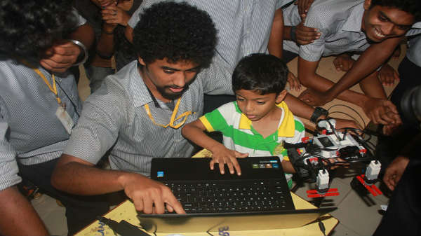 சிறுவனுக்கு உதித்த ஐடியா: 