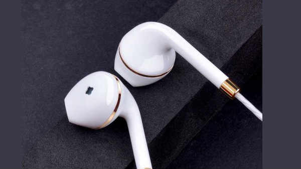 சியோமி அறிமுகம் செய்யும் அசத்தலான இயர்போன்கள்.!