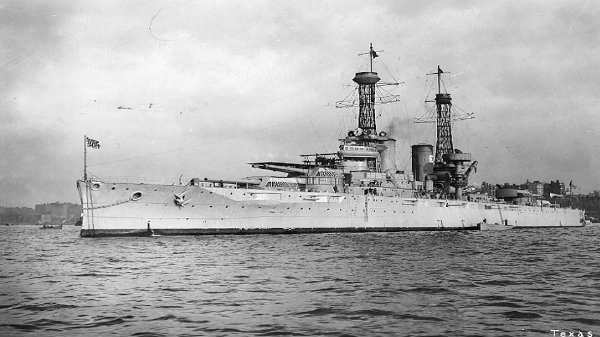  கப்பலுக்கு பெயர் மாற்றம்: 