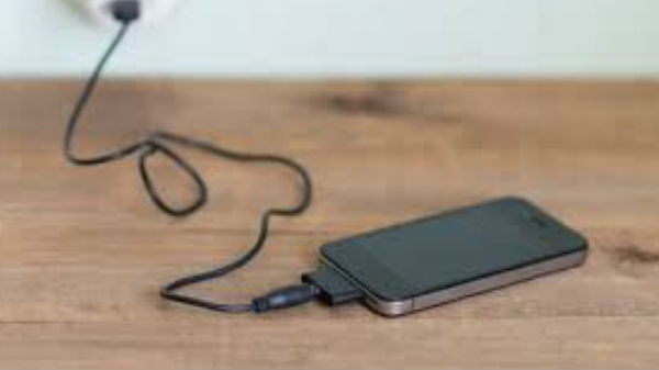 மொபைல் போன் மின்சாரம்