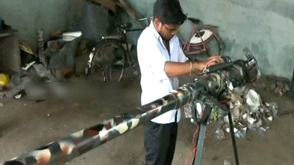 சிறுவயது முதல் ஆராய்ச்சி: 