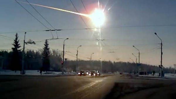  மாயமான ஆறு: 