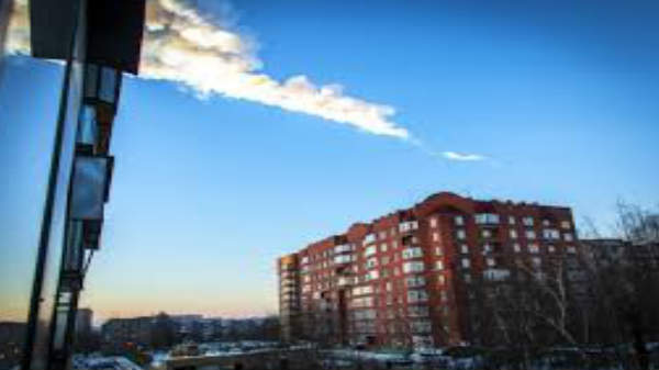 ஜன்னல்கள் சிதறின: 