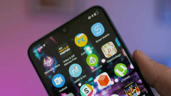 டிஸ்பிளே: