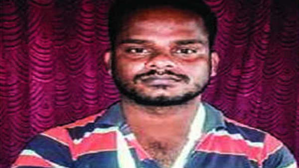 ரோந்து சென்ற போலீசார்: 