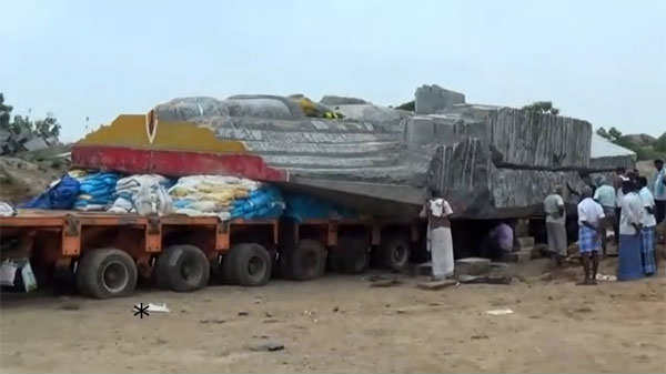 நவீன கிரேன், வாகனம்: 