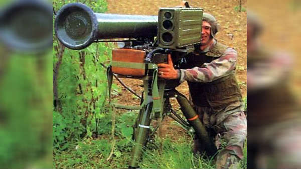 தாக்கும் முறை: 