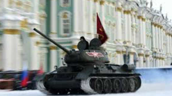 கோலாகலமாக கொண்டாடப்பட்டது:  