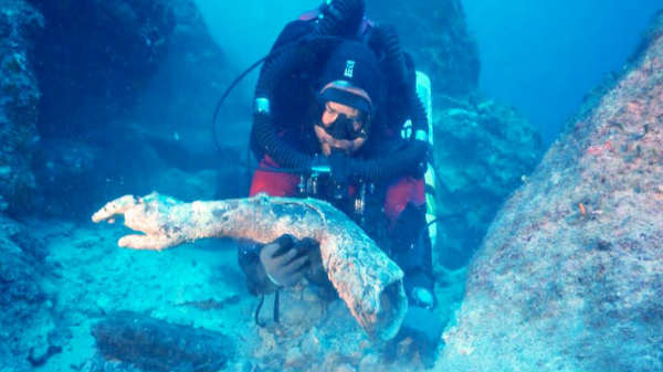 17. 2050 ஆண்டு பழமையான ரோமன் கப்பல்: 