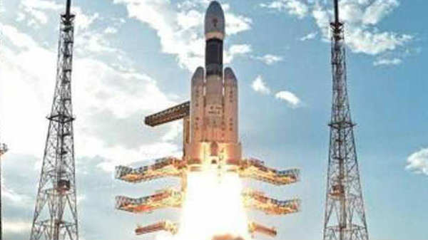 ஏவுதல் என்று வந்து விட்டால் இஸ்ரோவின் லெவலே வேறு!