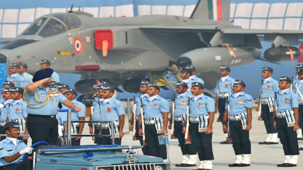 கமாண்டர் சுபாஷ் பி ஜான்