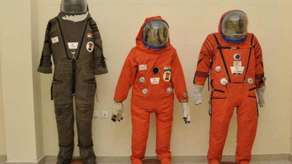 மனித உயிர்களை பணயம் வைக்கும் இஸ்ரோவின் ககன்யான் திட்டம்; கிழித்து தொங்கவிட்ட சின்ஹா! 