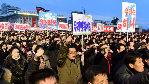  பொருளாதார தடை நீக்கவில்லை: 