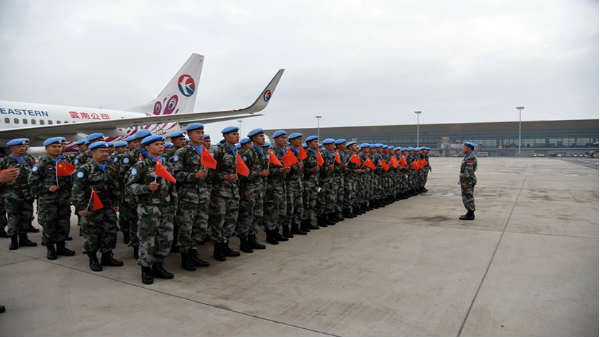 வாயை அடைத்துள்ளது: 