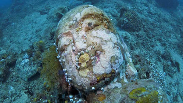 10. ஸ்டோன் ஏஜ் அய்ட்டம்: 