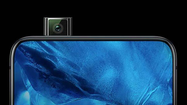 32 மெகா பிக்சல் பாப் அப் செல்பி கேமரா