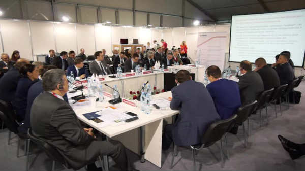 13.மீட்டிங் 