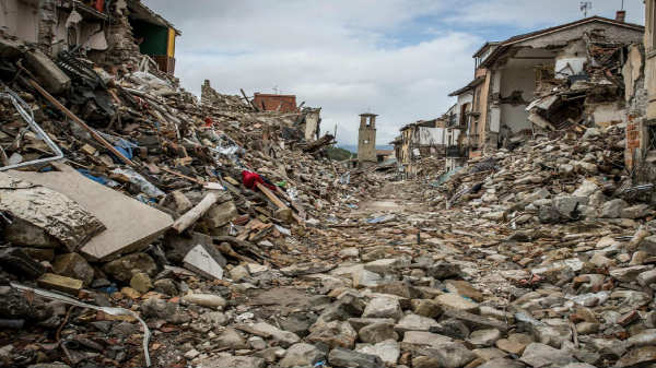 எச்சரிக்கையாக பார்ப்பது நல்லது!