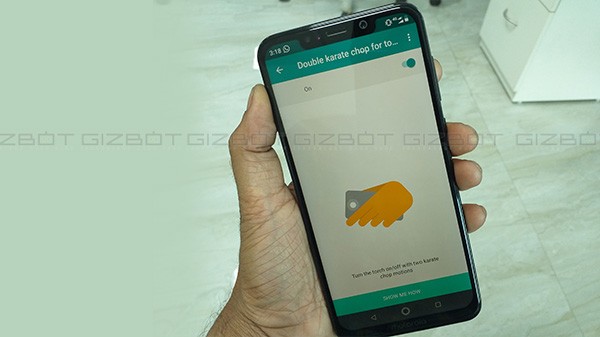 மோட்டோரோலா ஒன்பவர்:  