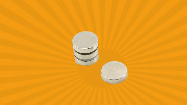 பட்டன் காந்தம் சேர்க்க வேண்டும்: 