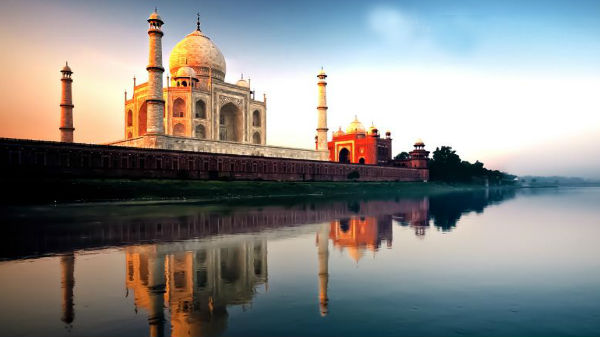 யமுனை நதி உள்ள வரை மட்டுமே தாஜ்மஹால் இருக்கும்.!