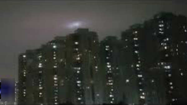 ஏலியன்கள் செல்லாத நாடு இல்லை: 