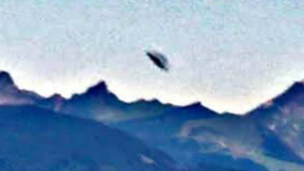 வீடியோவில் ஏலியன்கள்; 