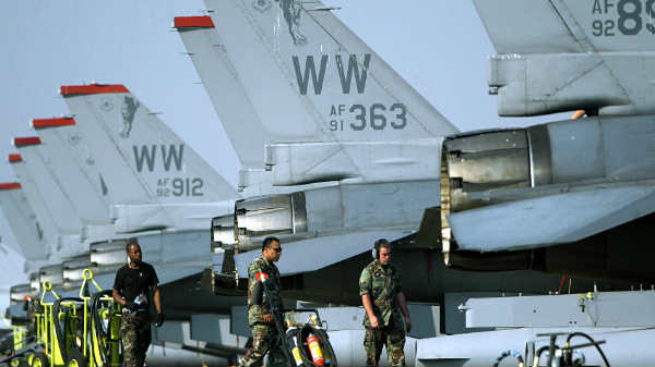 01. அமெரிக்க விமானப்படை