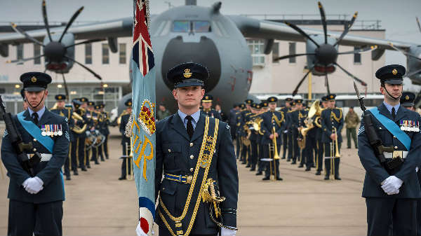 04. பிரிட்டன் விமானப்படை