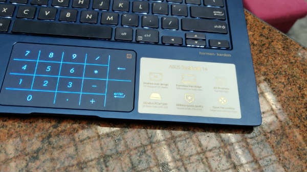 கீபோர்டு மற்றும் டிராக்பேட்: