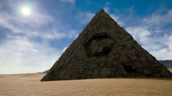 பிரமீடு குறித்த அதிசயம்: