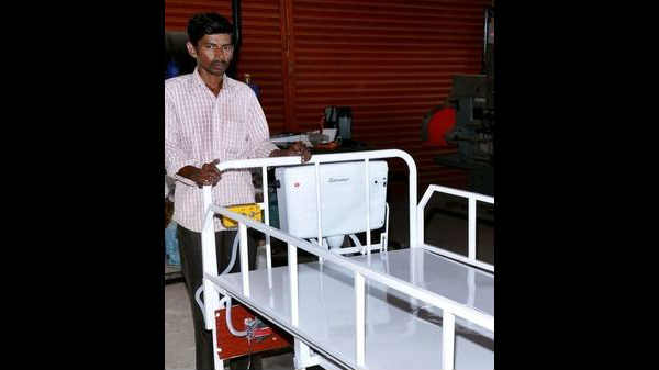 வடிவமைக்க முடிவு செய்தேன்