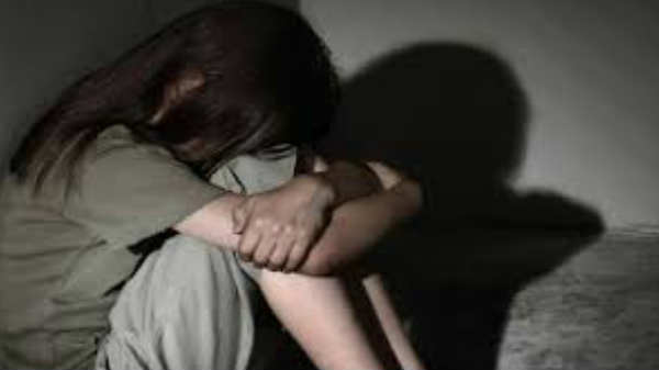 மற்ற பெண்களின் வீடியோ: 