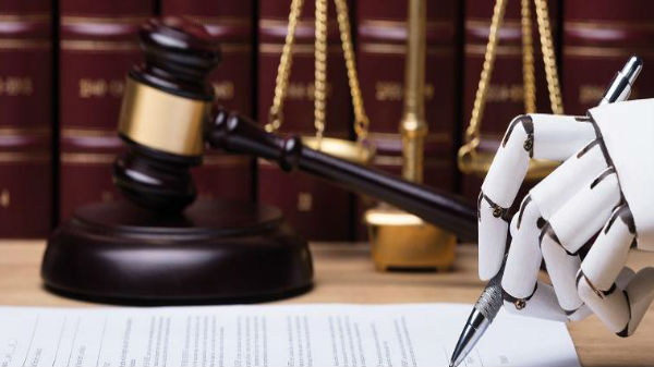 தீர்ப்பு வழங்கும் ஏ.ஐ ரோபோட் நீதிபதி 
